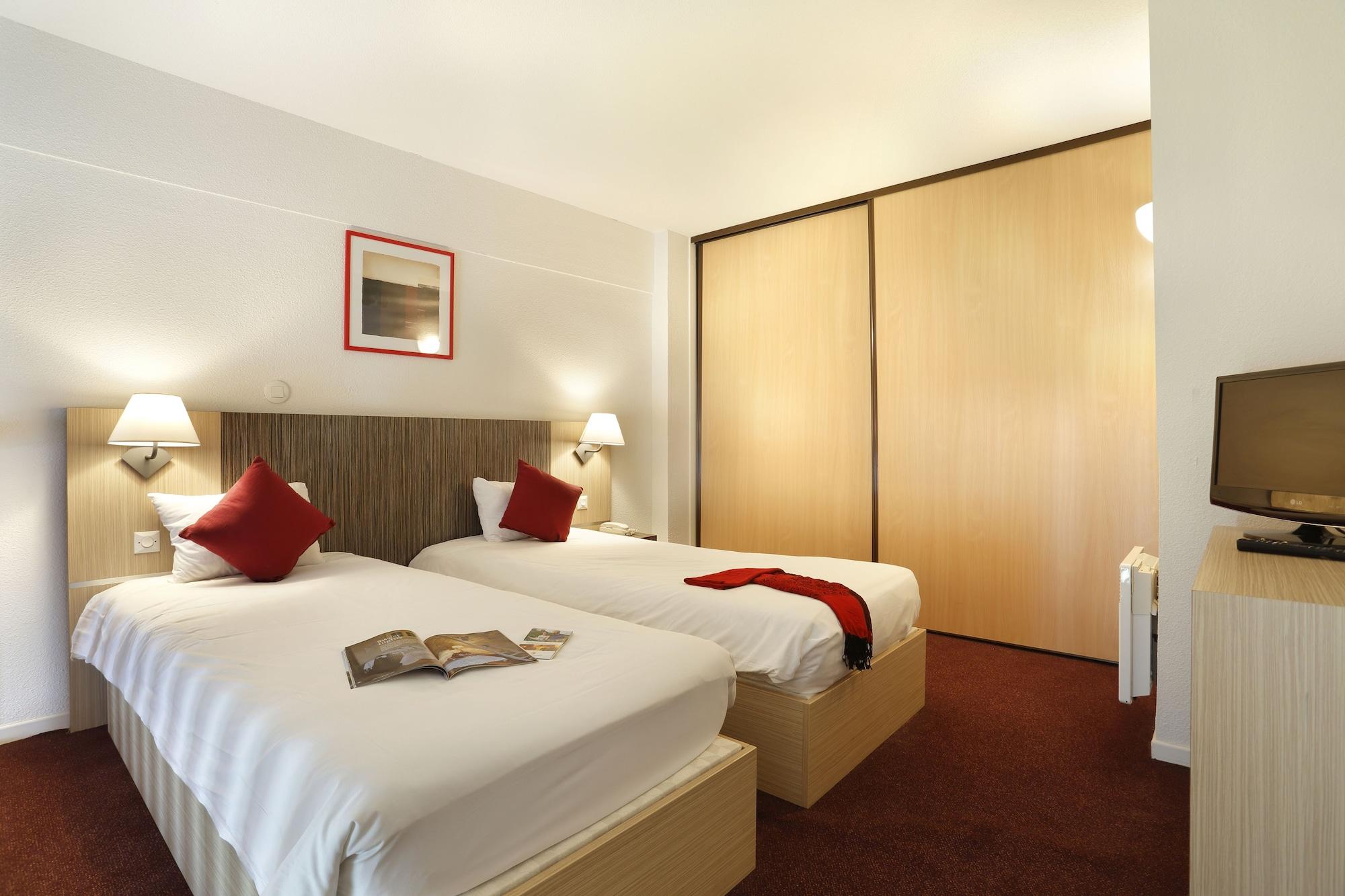 Comfort Suites & Vacanceole Les Demeures Champenoises Epernay Bagian luar foto