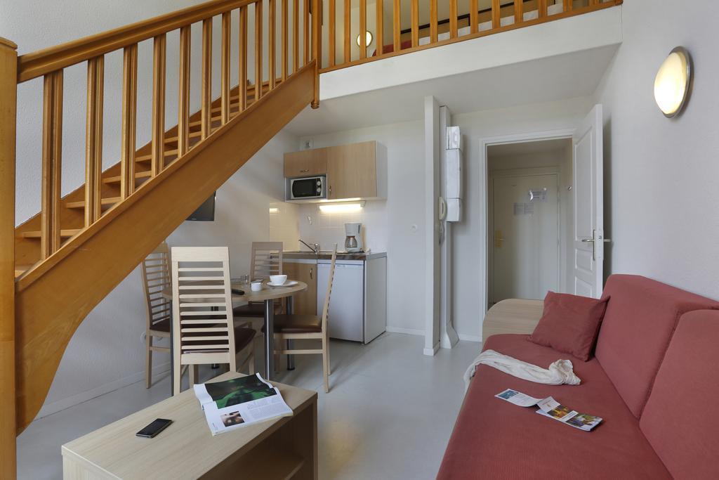 Comfort Suites & Vacanceole Les Demeures Champenoises Epernay Bagian luar foto